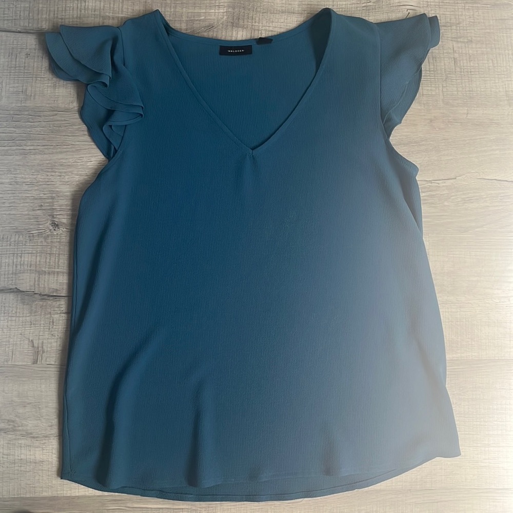 Blue Halogen top. V-neck and ruffle sleeve